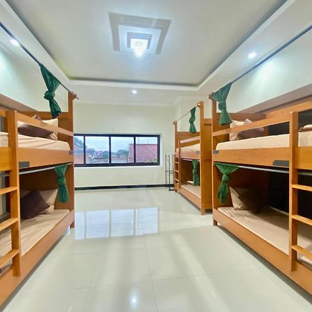 Zzz Hostel Маланг Екстер'єр фото