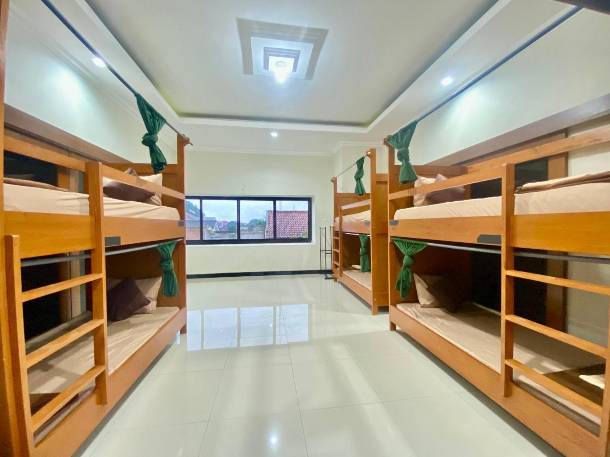 Zzz Hostel Маланг Екстер'єр фото
