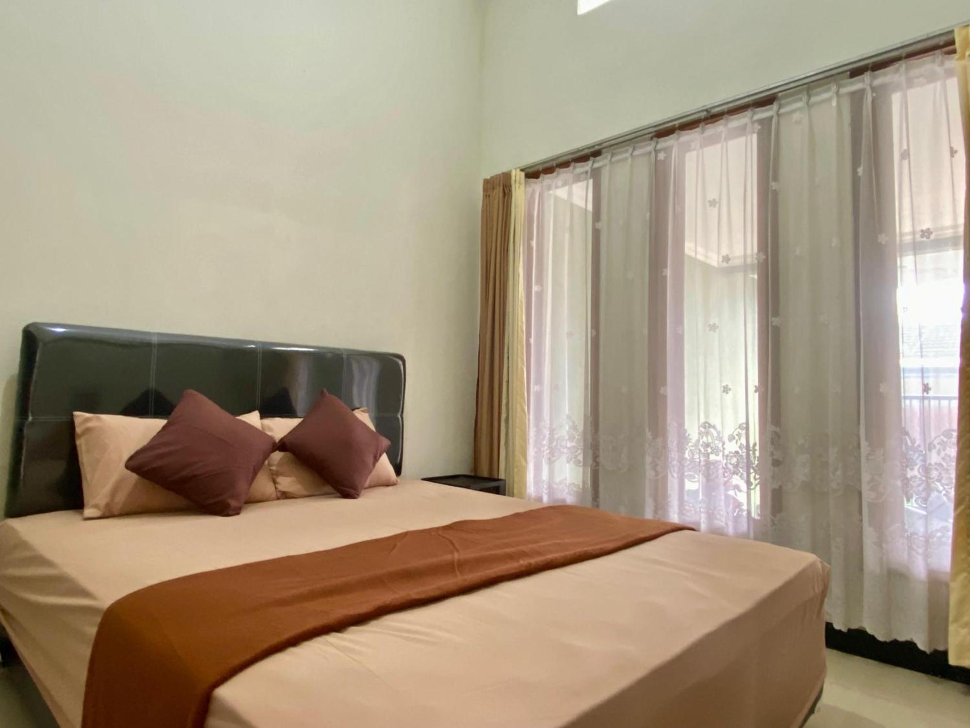 Zzz Hostel Маланг Екстер'єр фото