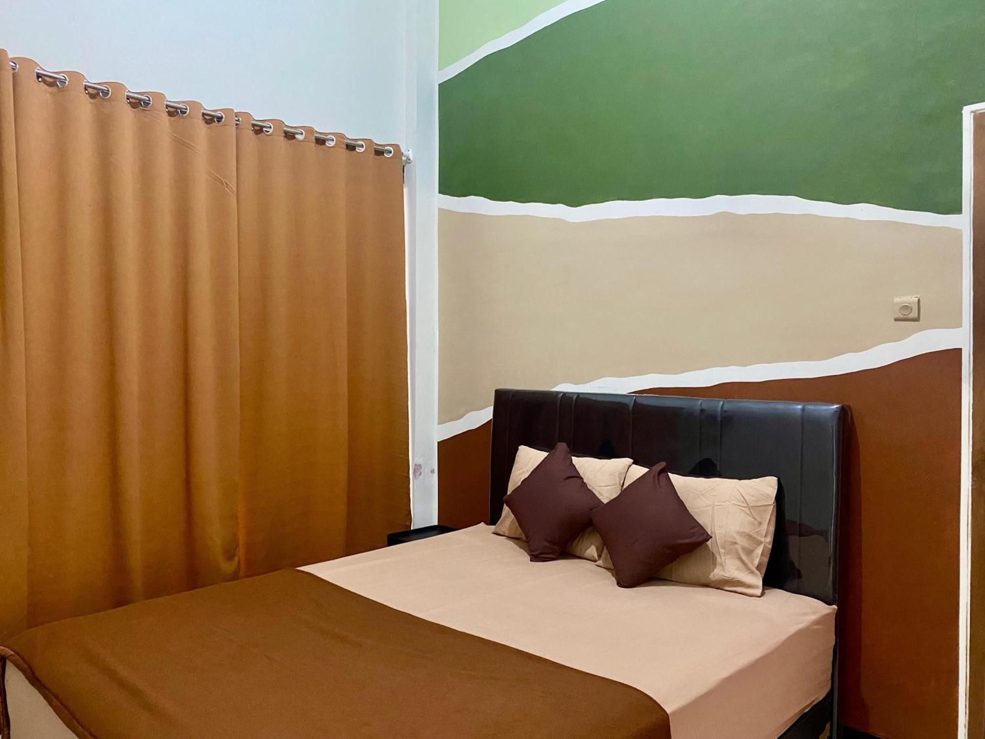 Zzz Hostel Маланг Екстер'єр фото