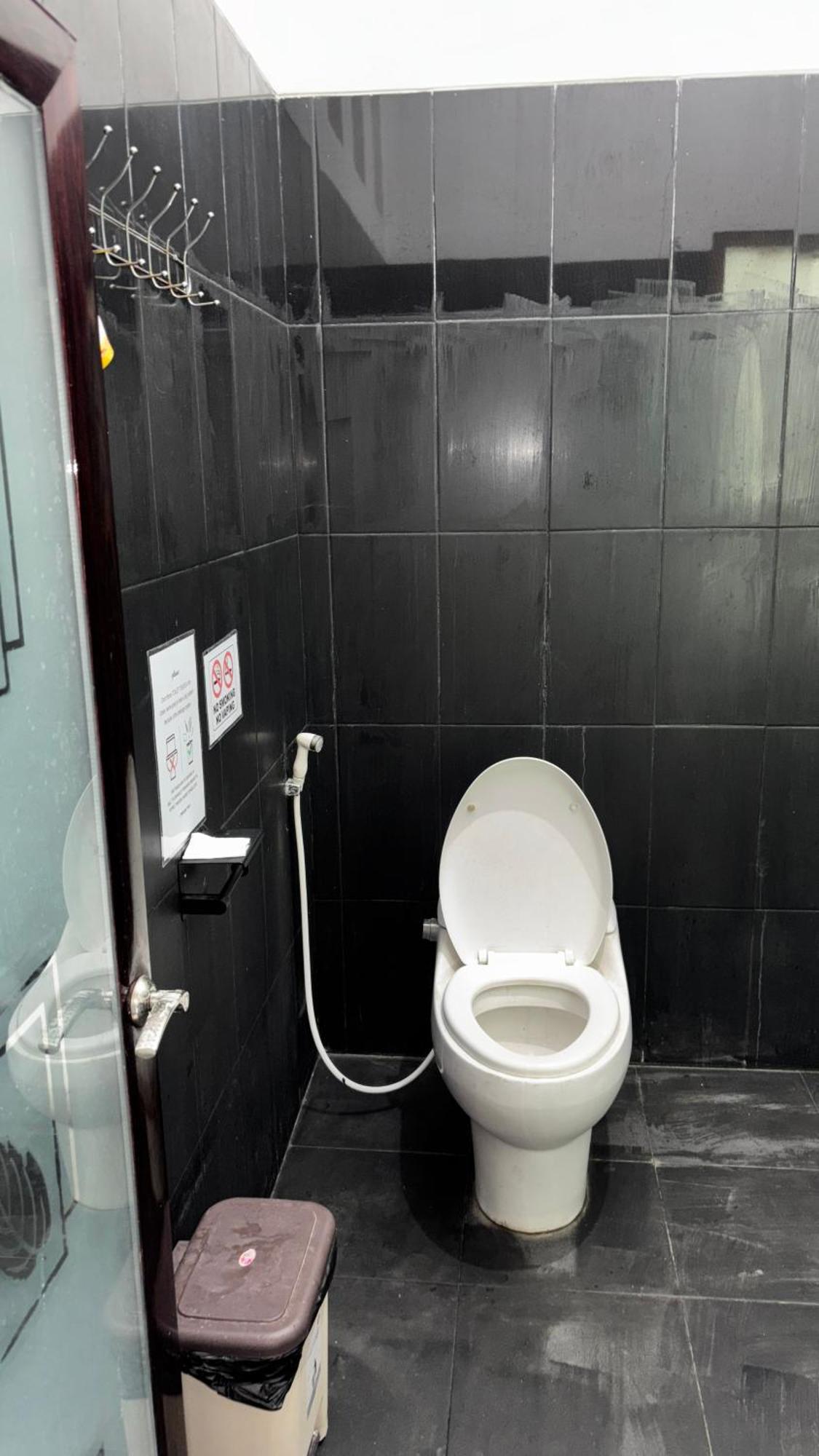 Zzz Hostel Маланг Екстер'єр фото